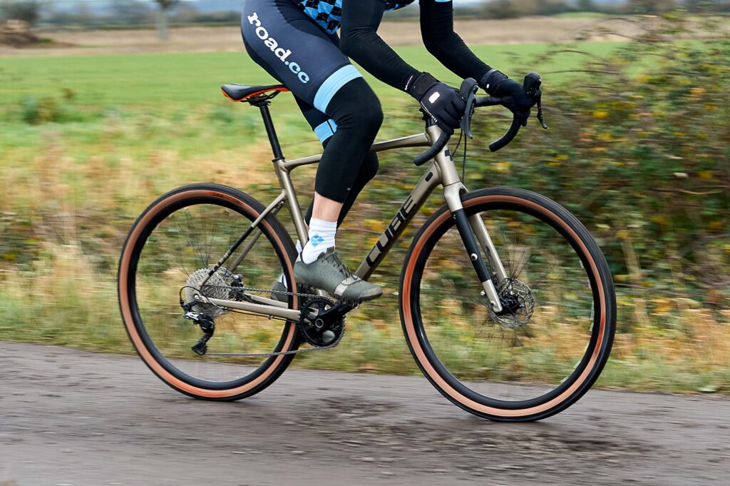 Cube Nuroad EX