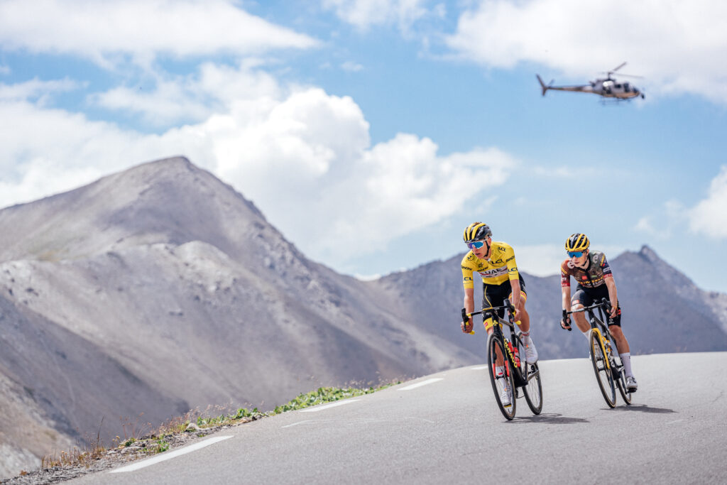 Pogačar and Vingegaard descend the Galibier on the way to their Tour-defining showdown on the Col du Granon (Zac Williams/SWpix.com)
