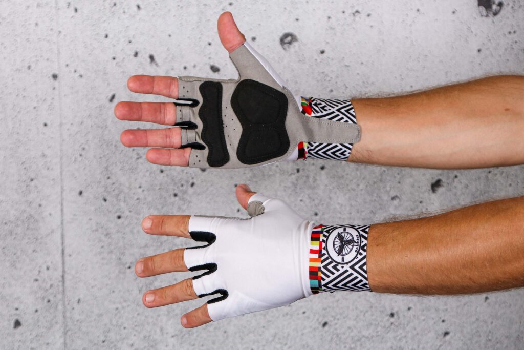 2022 Galibier Grand Tour Aero Mitts.jpg