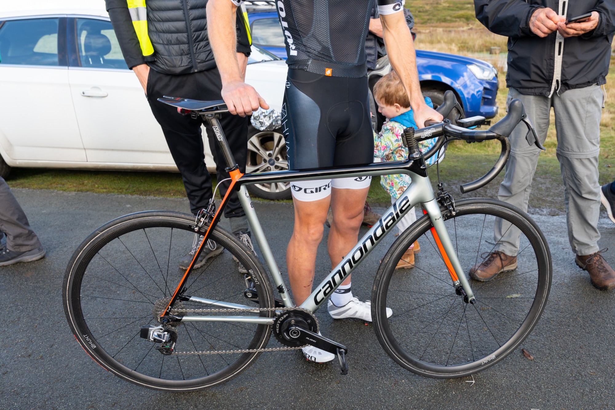 2022 National Hill Climb Feather – 1