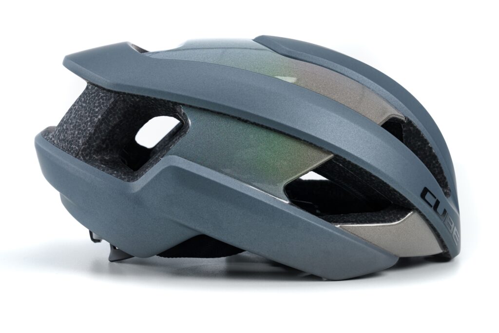 Cube Heron helmet