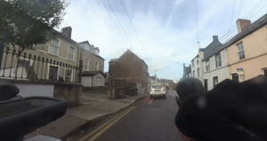 Taxi driver video (credit: @righttobikeit/Twitter)