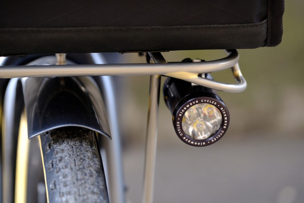 2022 Victoire No.501 gravel bike Sinewave Cycles light