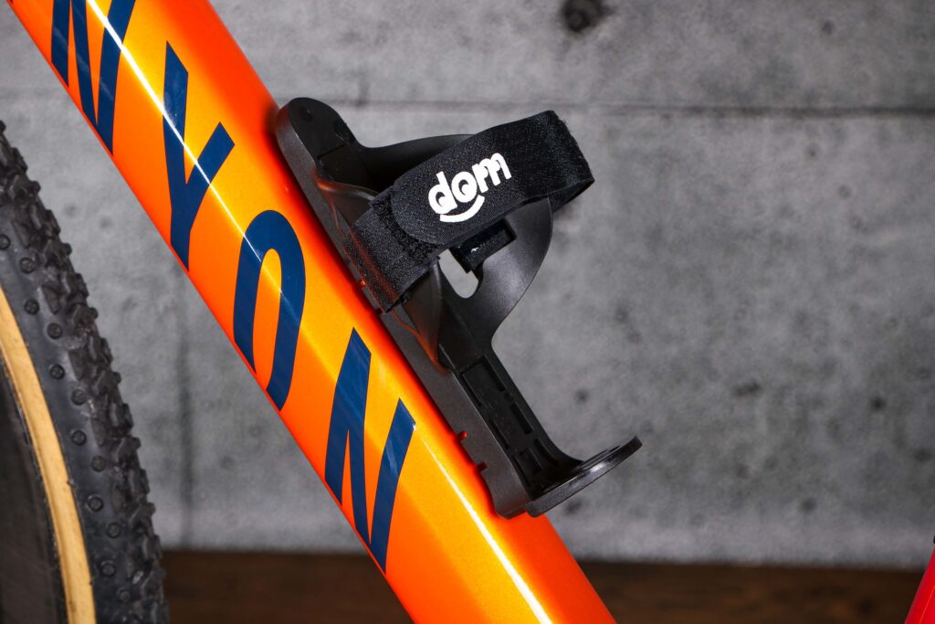 2022 Free Parable monkii V cage bicycle bottle cage.jpg