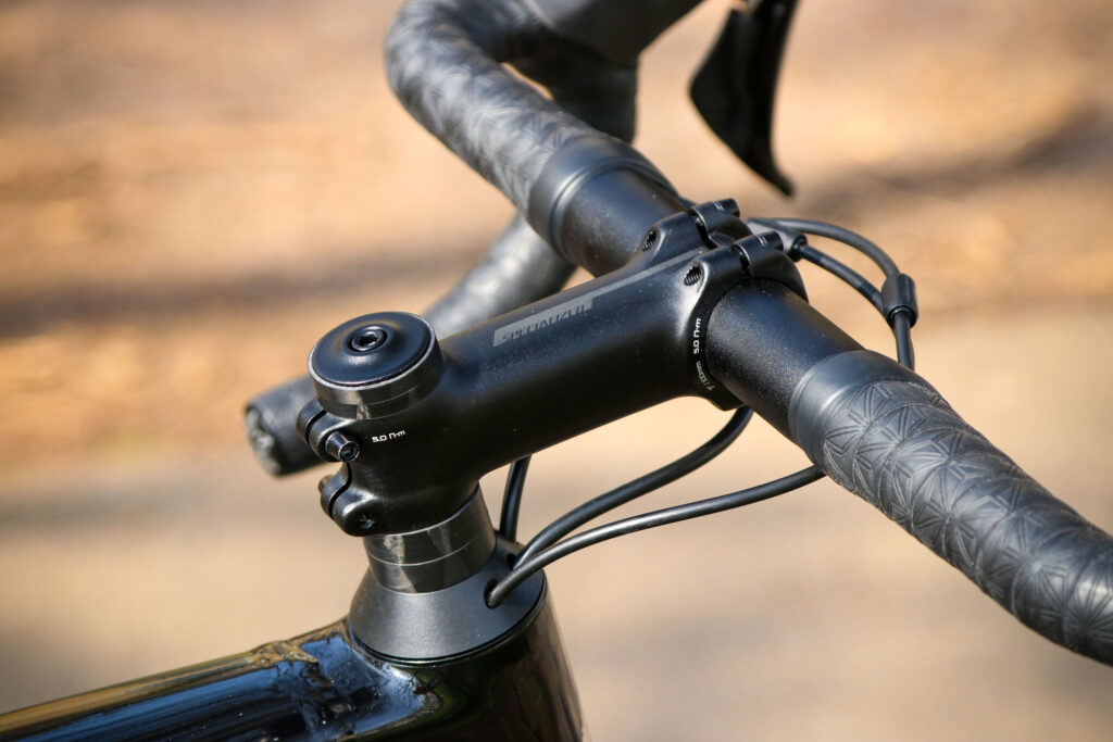 2022 Specialized Allez Sprint Comp – stem.jpg