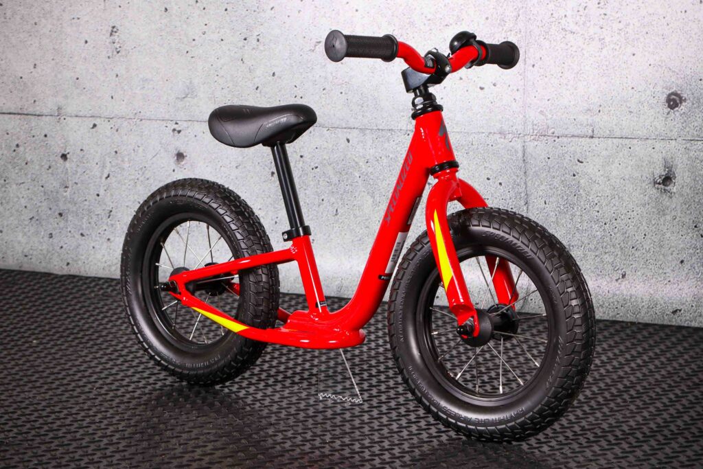 Specialized Hotwalk kids balance bike