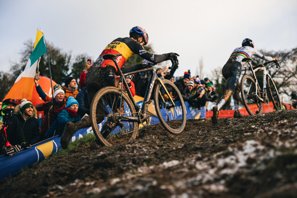 Wout van Aert and Tom Pidcock, Dublin UCI Cyclocross World Cup 2022 (Alex Whitehead/SWpix.com)
