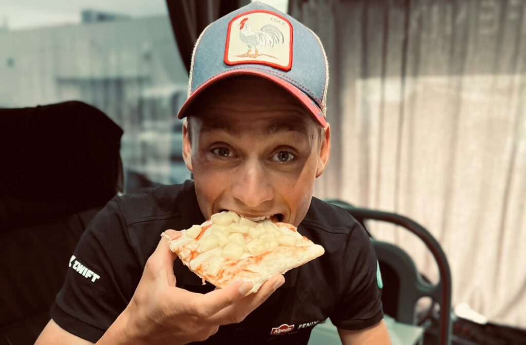 Mathieu van der Poel pineapple pizza