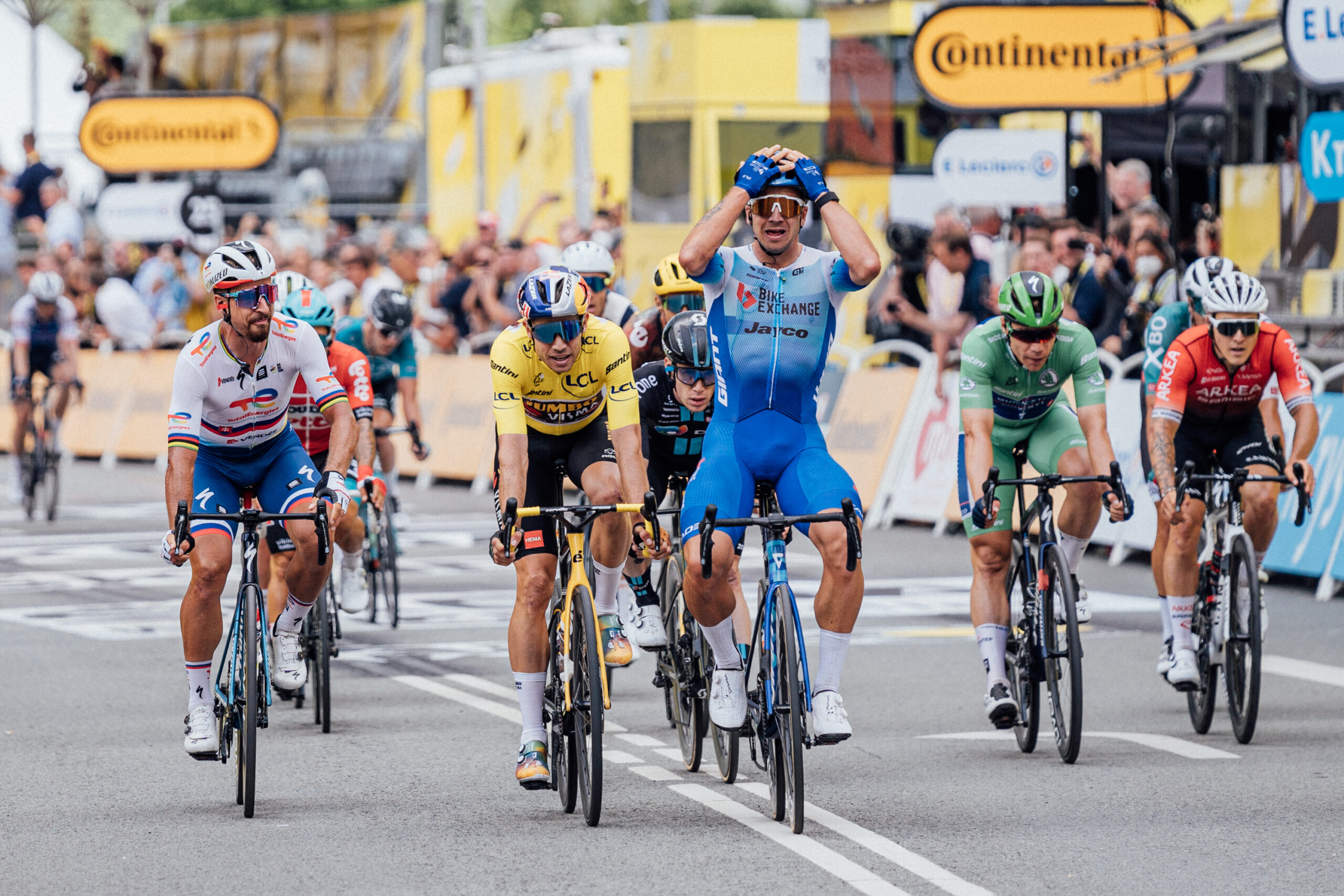 2022 Tour de France Stage 3 &copy; Zac Williams/SWpix.com