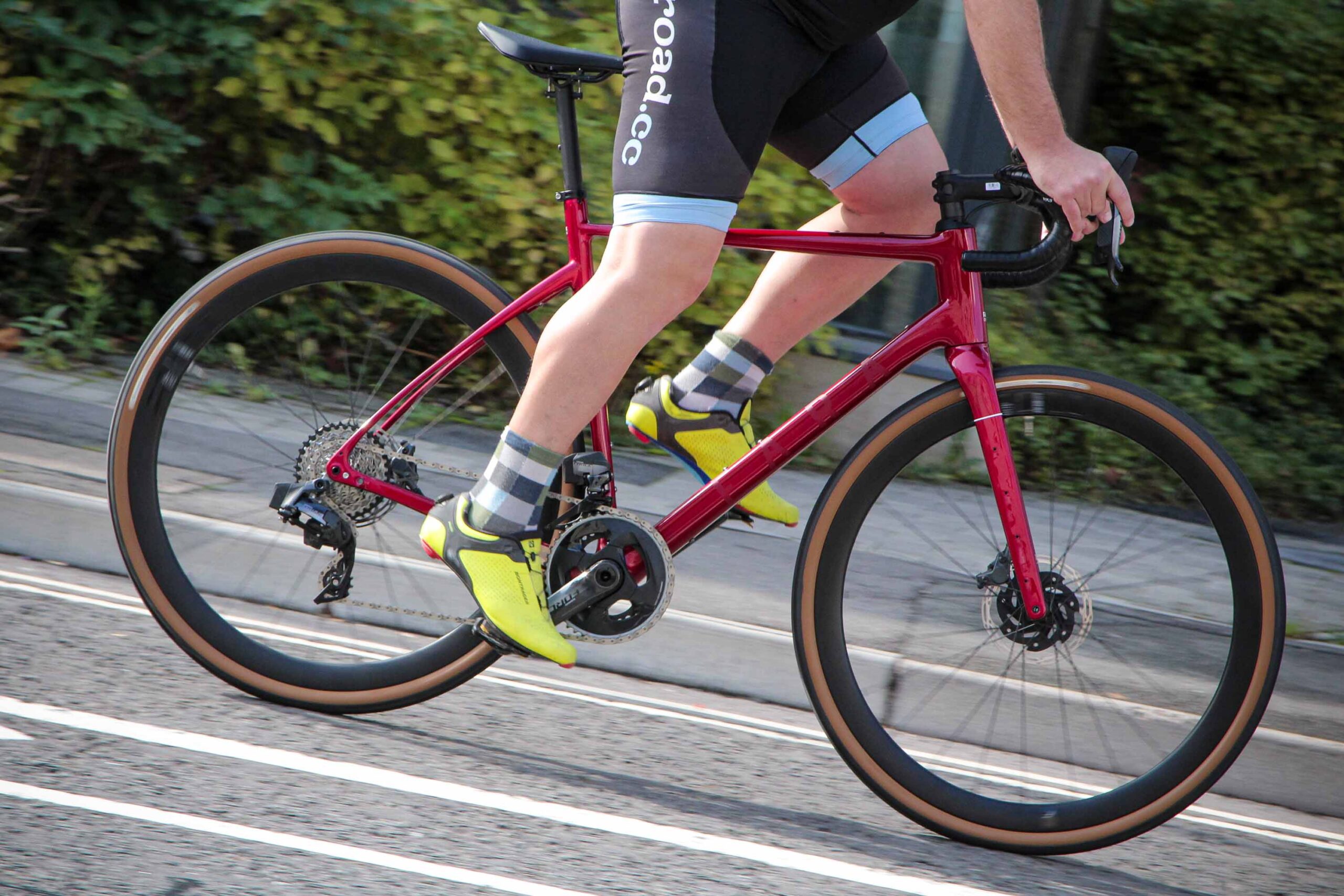 Fara Cycling F/AR