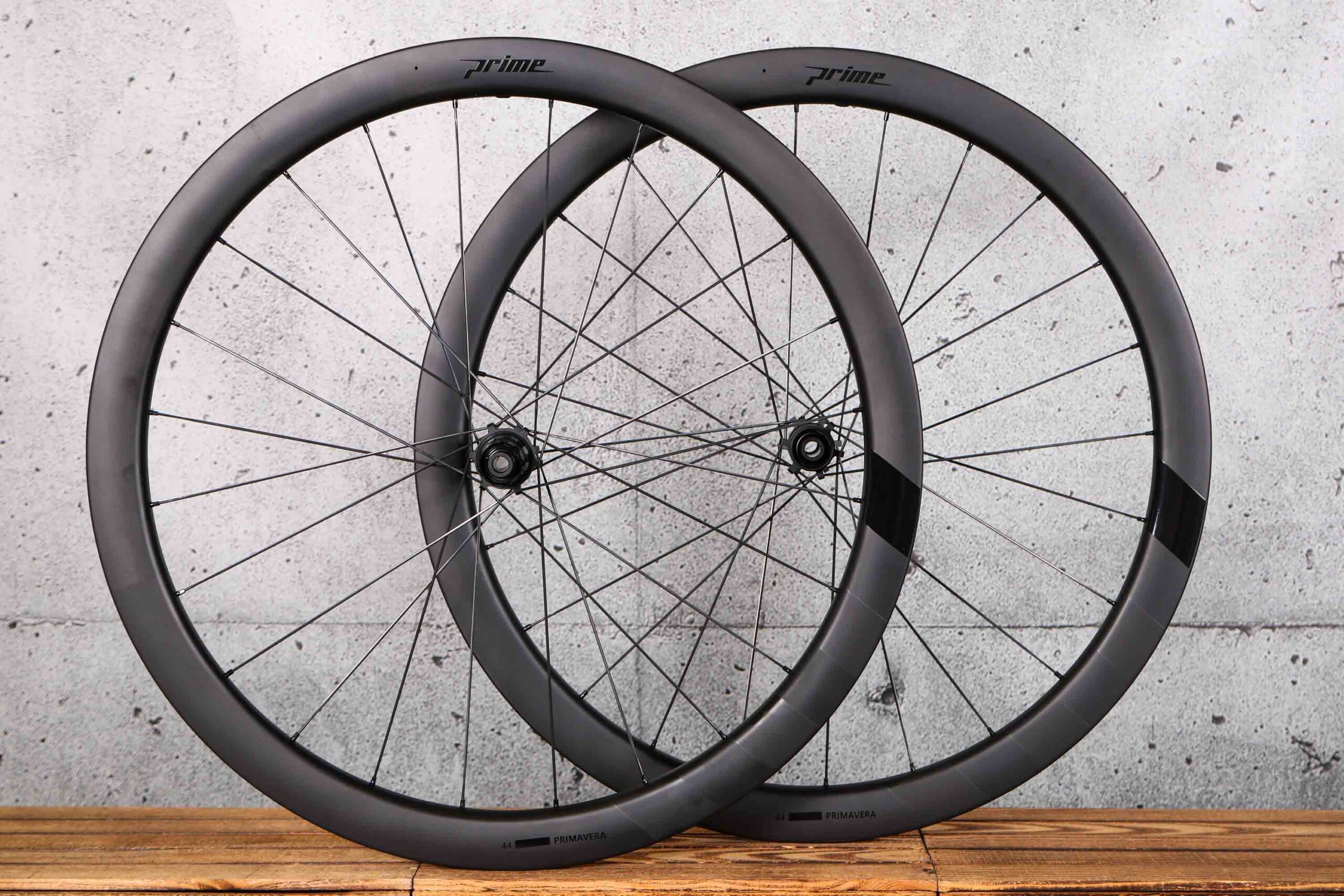Prime Primavera 44 Carbon Disc