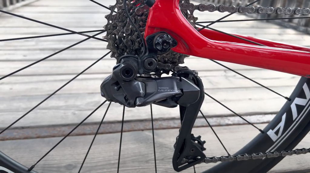 2023 Staff bikes Ed’s Dolan rear mech shimano ultegra r8100