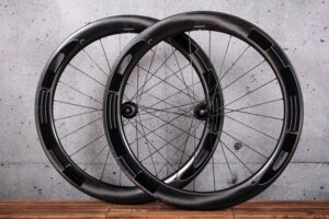 2022 HED Vanquish RC6 Performance wheel set.jpg