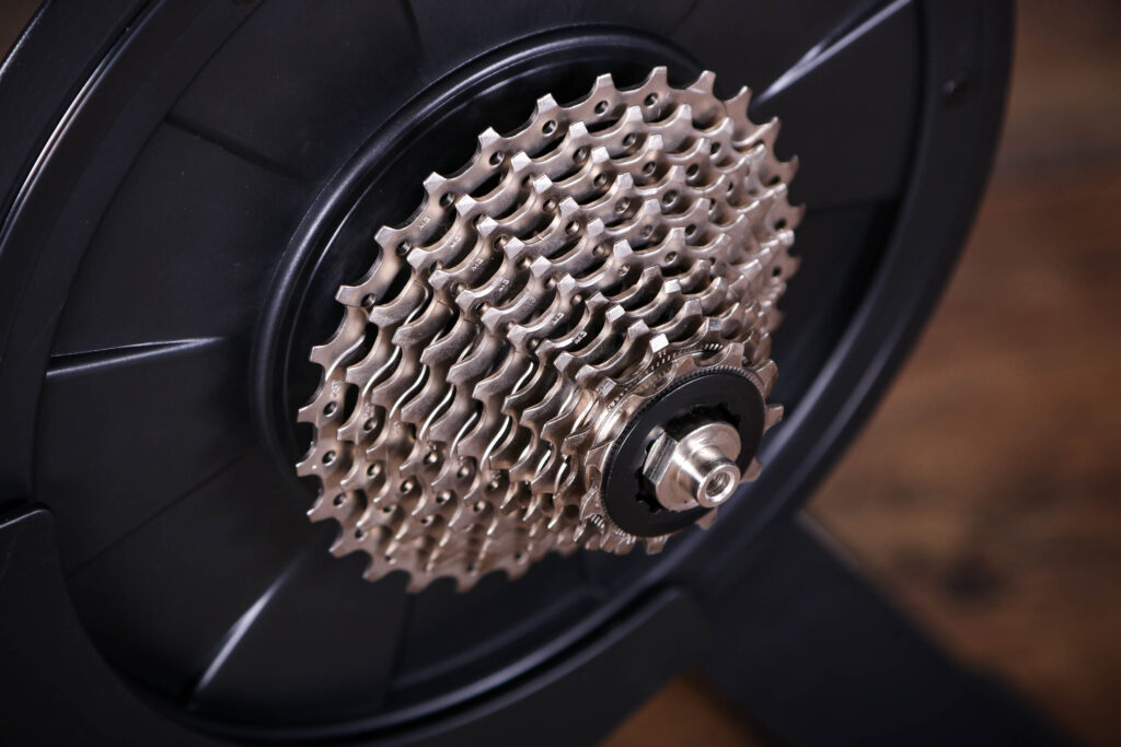 2022 JetBlack Volt V2 Smart Trainer With Smart Turn Block – cassette.jpg
