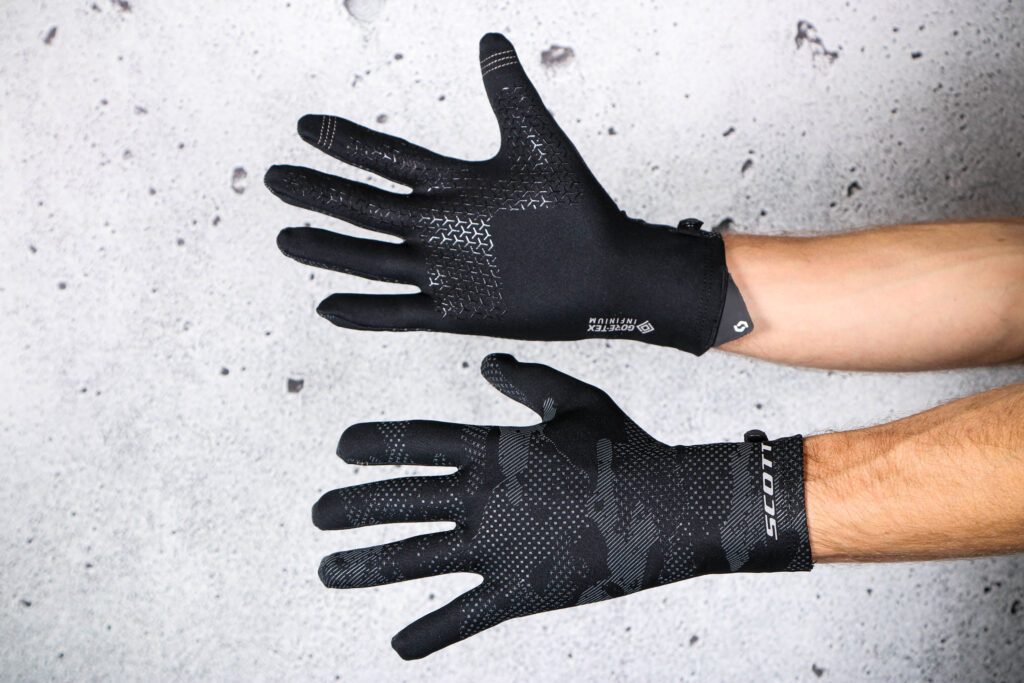 2022 Scott Winter Stretch LF Glove.jpg