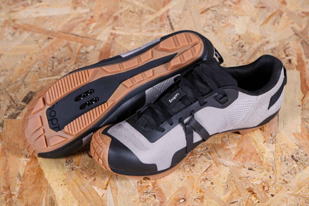 2023 Udog Distanza shoes.jpg