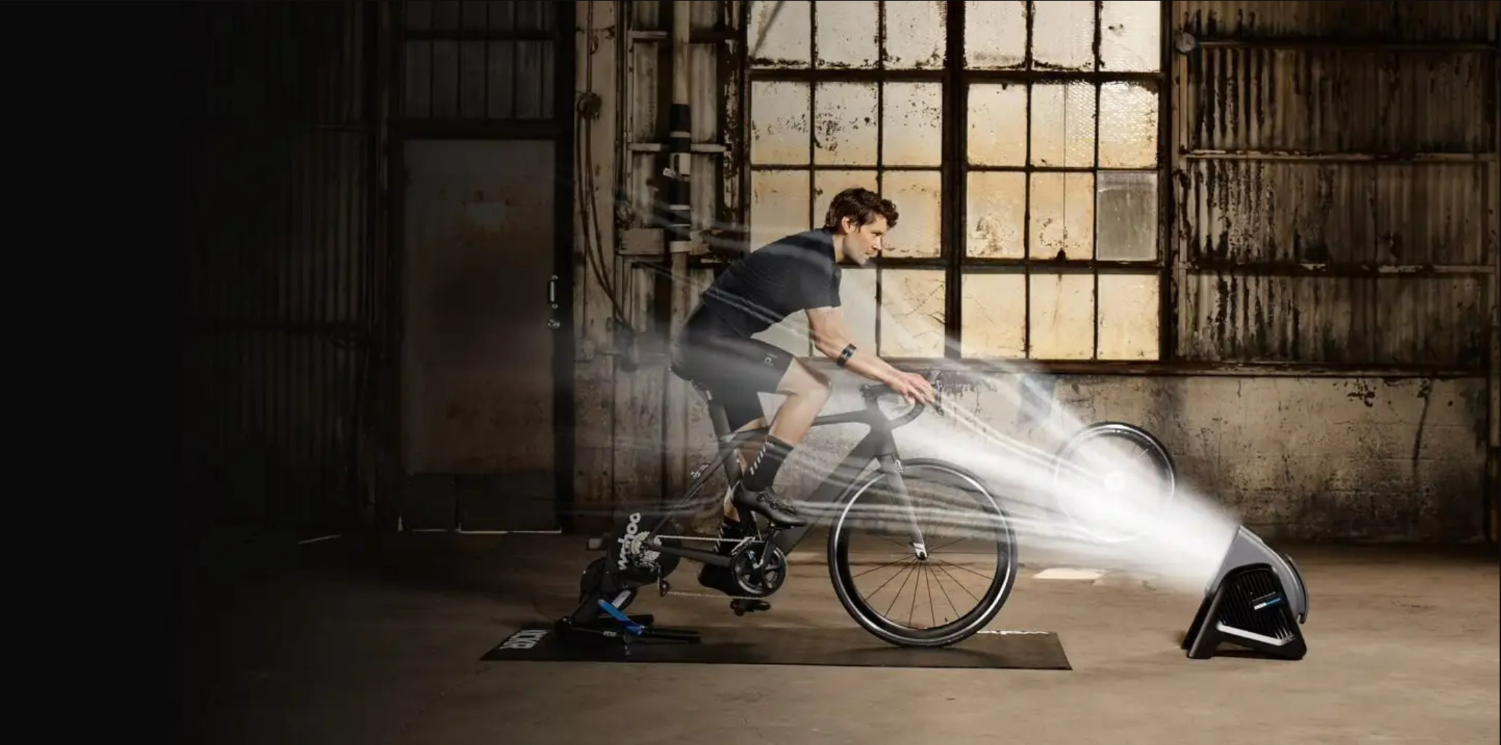 2023 Wahoo kickr headwind fan and rider indoor training