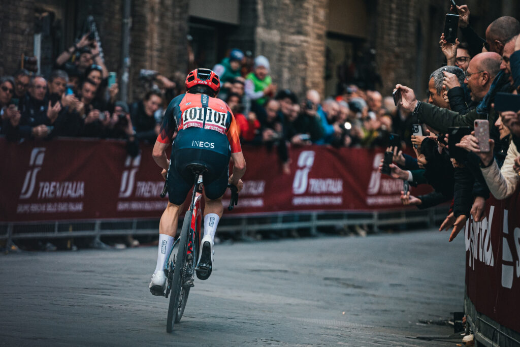 Tom Pidcock wins 2023 Strade Bianche (Alex Whitehead/SWpix.com)