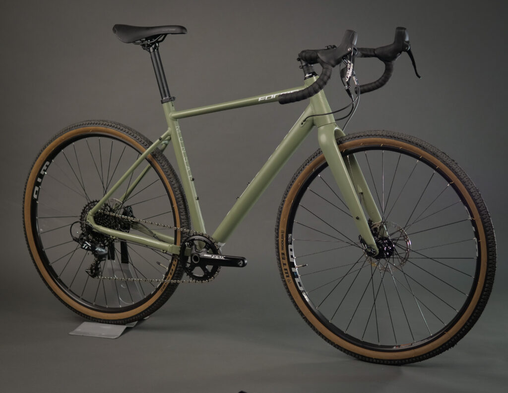 Forme Monsal RCCR-1
