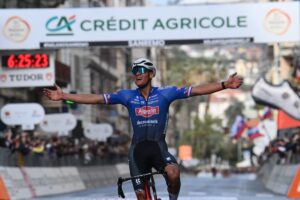 Van der Poel wins Milan-Sanremo 2023