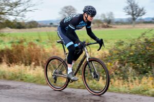 2022 Cube Nuroad EX – riding 3.jpg