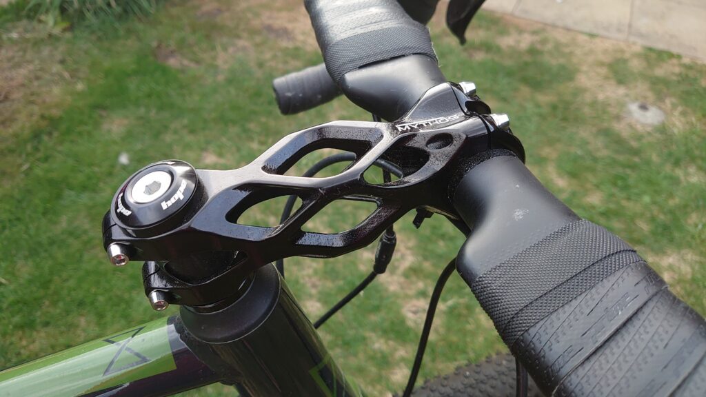 2022 MYTHOS ELIX Stem Fitted 1.JPG