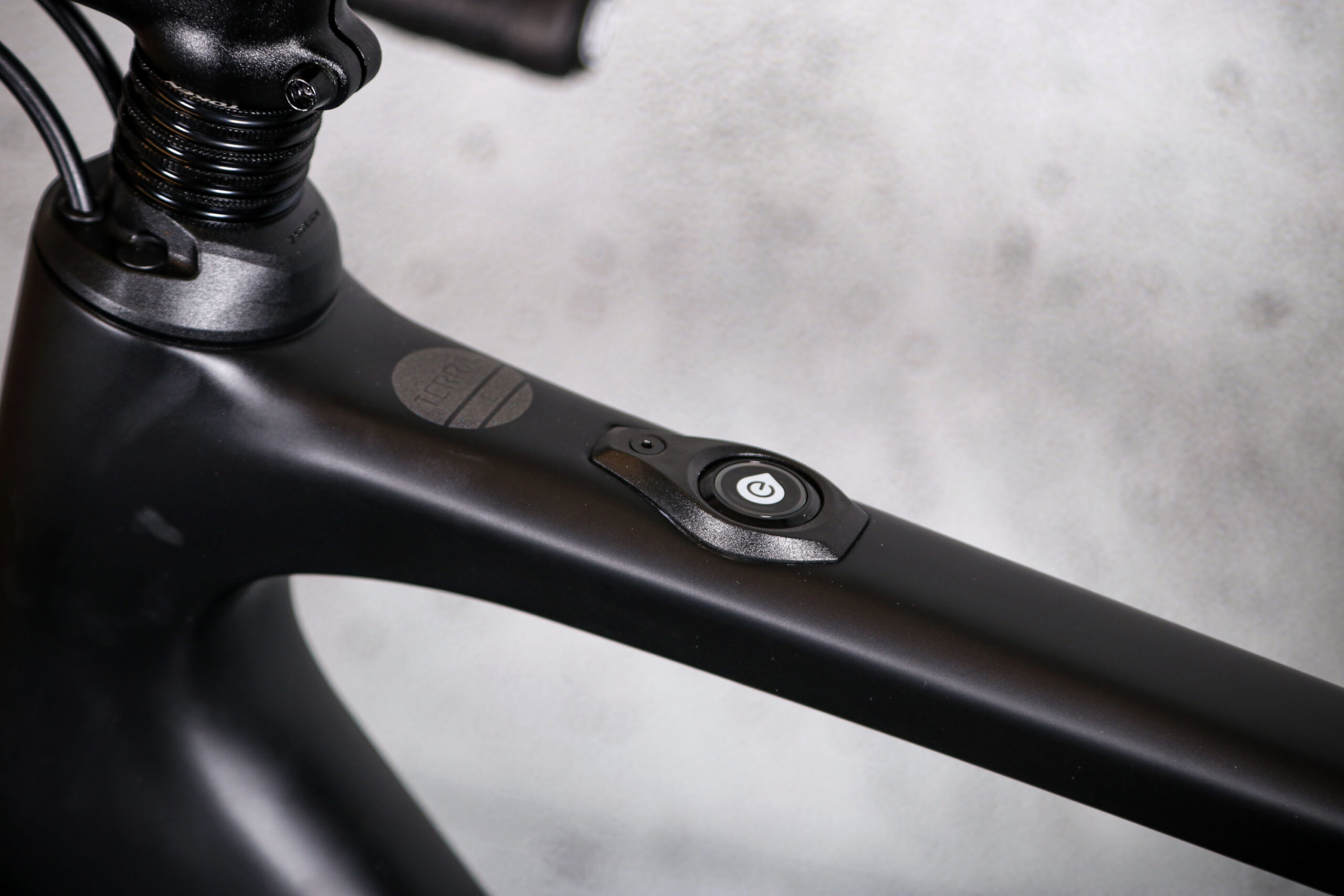 2022 Orro Terra E GRX600 E-Bike – top tube button