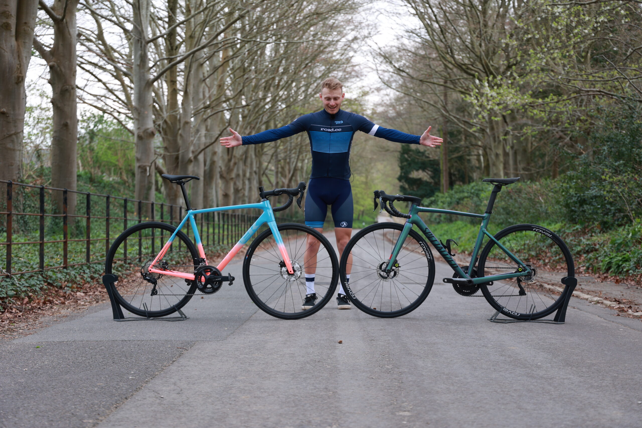 2023 alloy bike test &ndash; allez sprint vs emonda alr road.cc kit Jamie