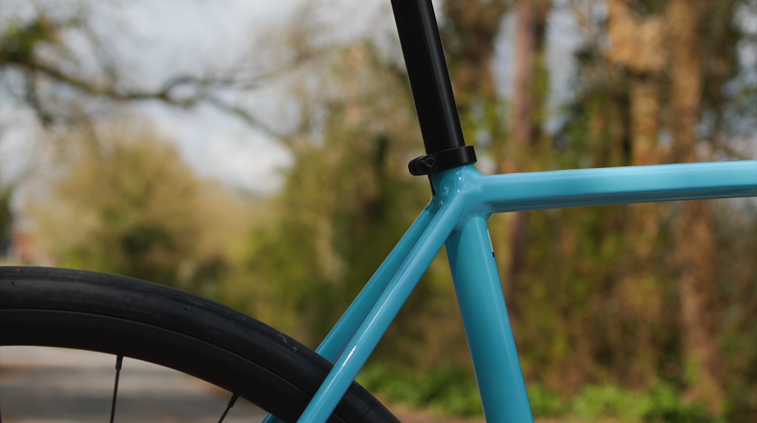 2023 Trek Emonda ALR5 seatpost and welds