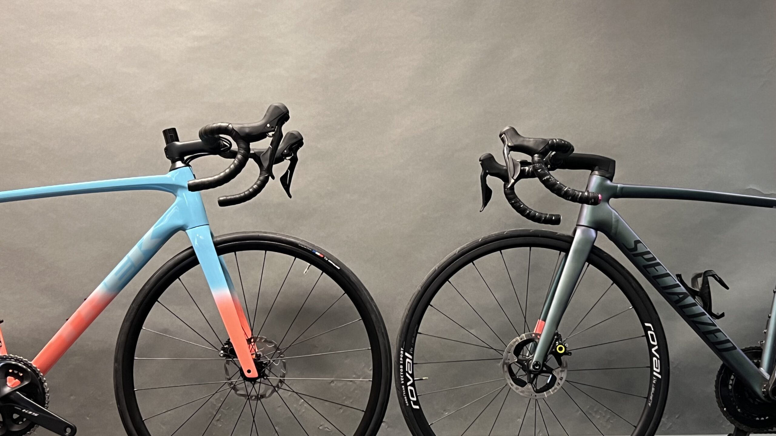 2023 trek Emonda ALR vs Specialized allez sprint alloy bike frames studio