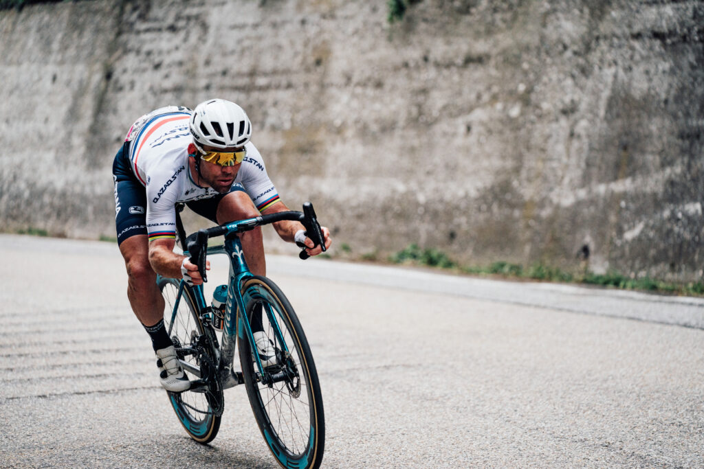 Mark Cavendish during stage 12 of the 2023 Giro d’Italia (Zac Williams/SWpix.com)