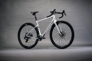 2023 commencal 365 hero stu