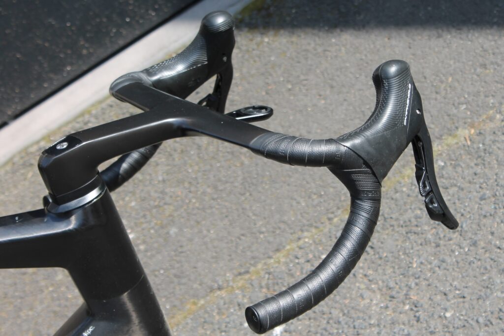 2023 Dauphine Campagnolo Super Record – 1