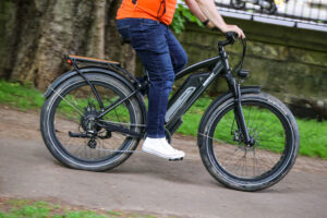 2023 Himiway Cruiser – riding 1