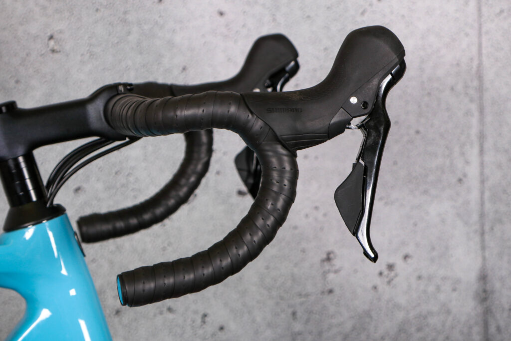2023 Trek Emonda ALR5 – dropbar and lever.jpg