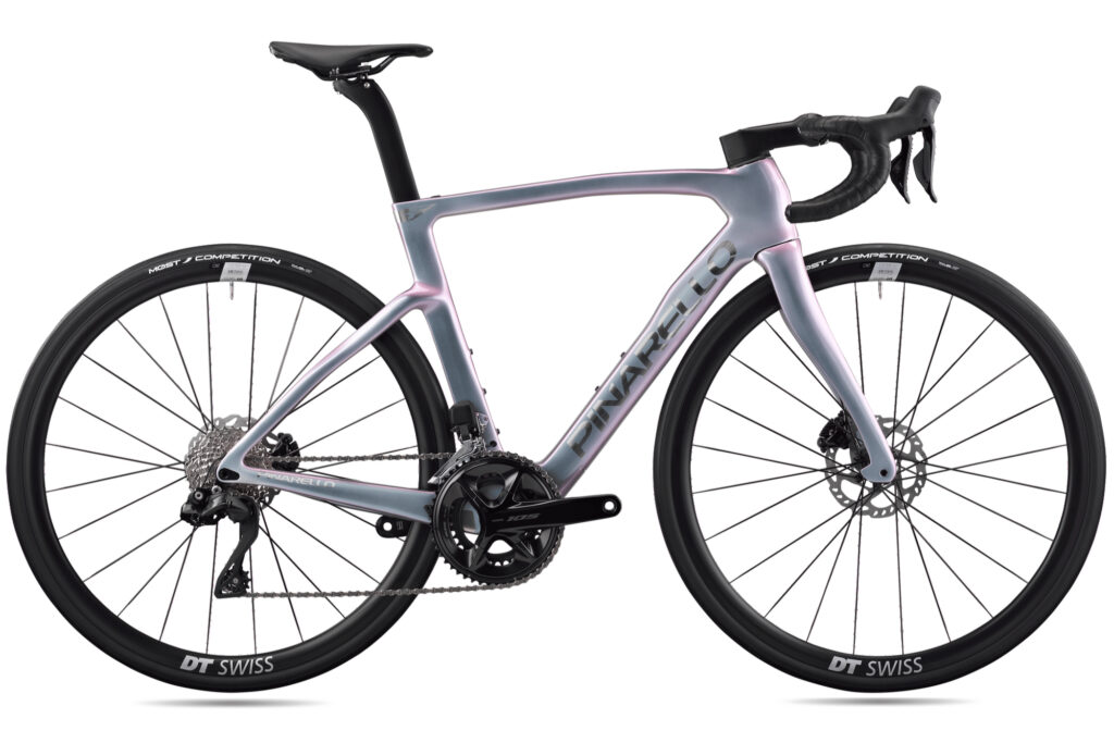 2026 Pinarello F3 105 Di2