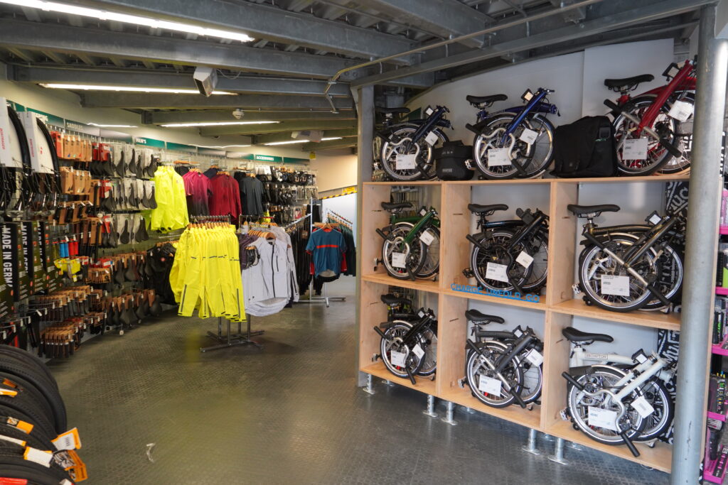 Evans Cycles Leeds Station (3).JPG