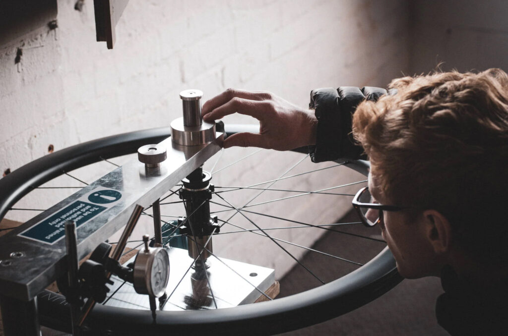 2023 Hunt wheel building truing stand