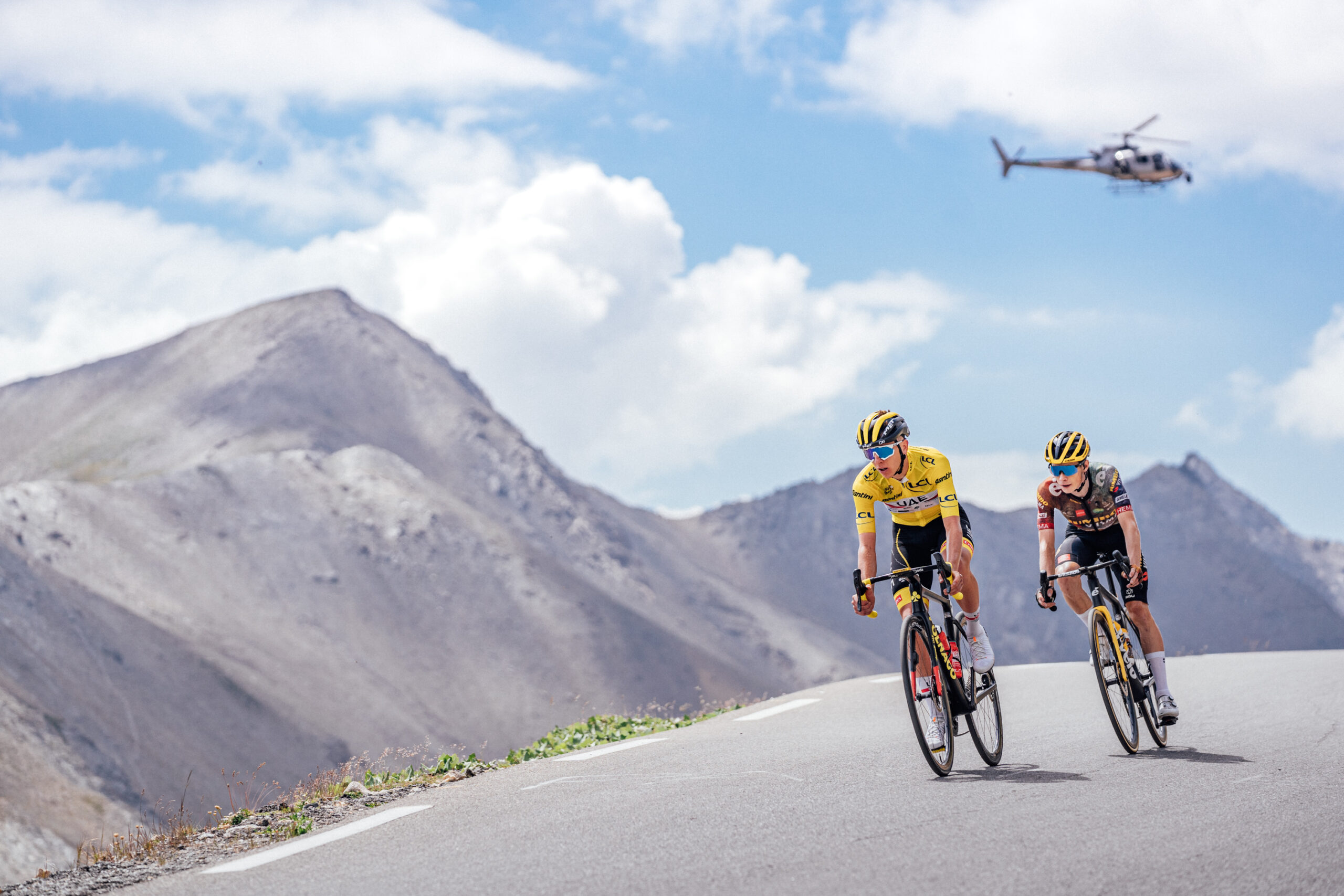 Pogačar and Vingegaard descend the Galibier on the way to their Tour-defining showdown on the Col du Granon (Zac Williams/SWpix.com)