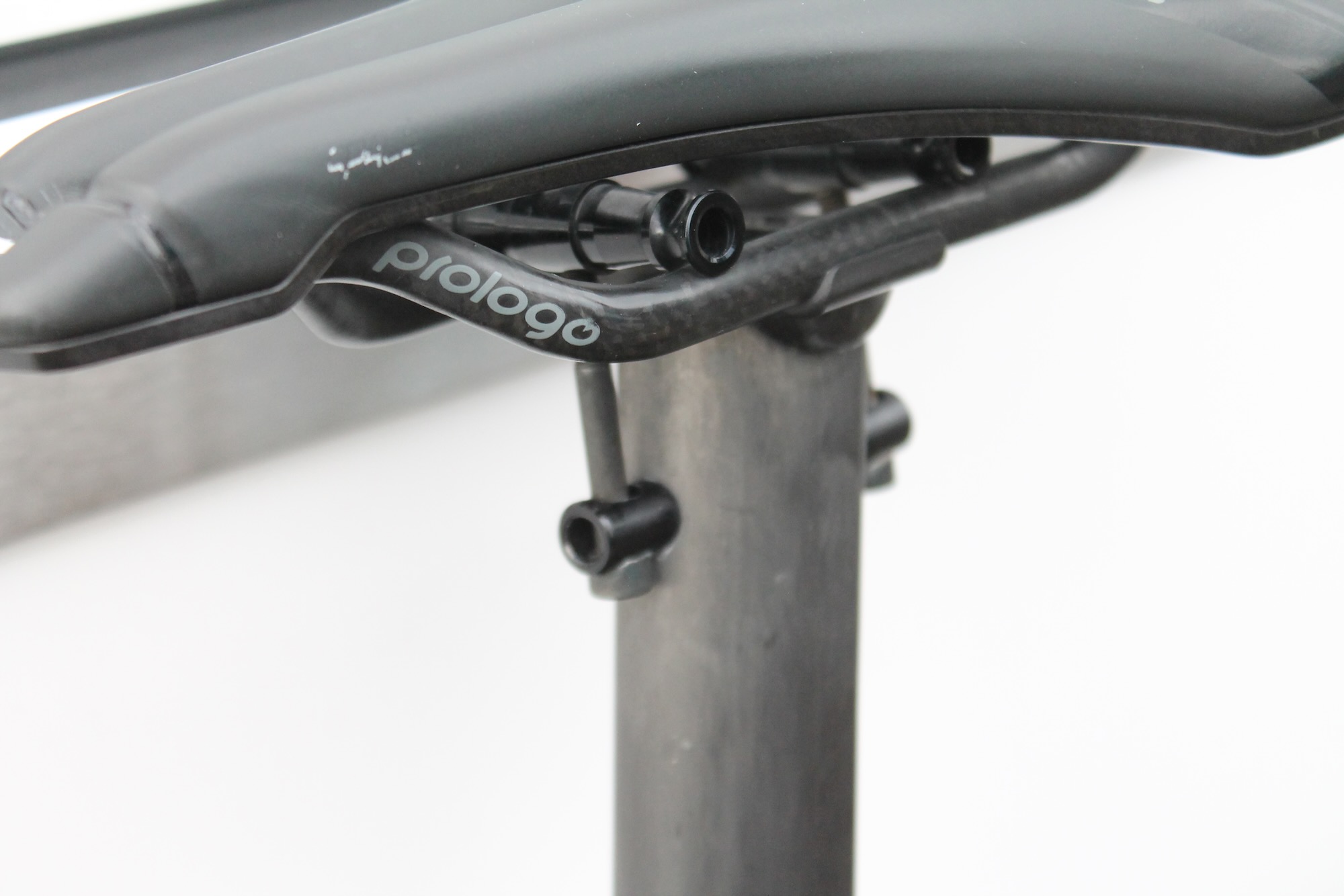 2023 Dauphine Adam Yates Prologo road bike saddle &ndash; 2 (1)