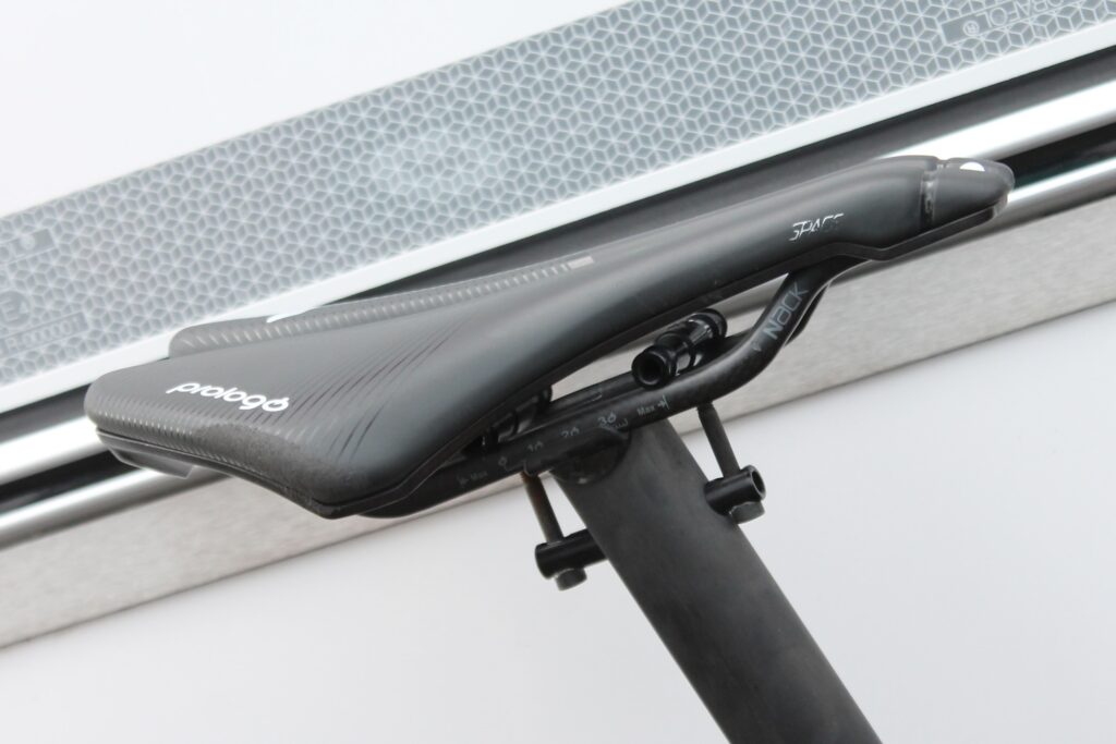 2023 Dauphine Colnago V4Rs Yates &ndash; 2.jpeg