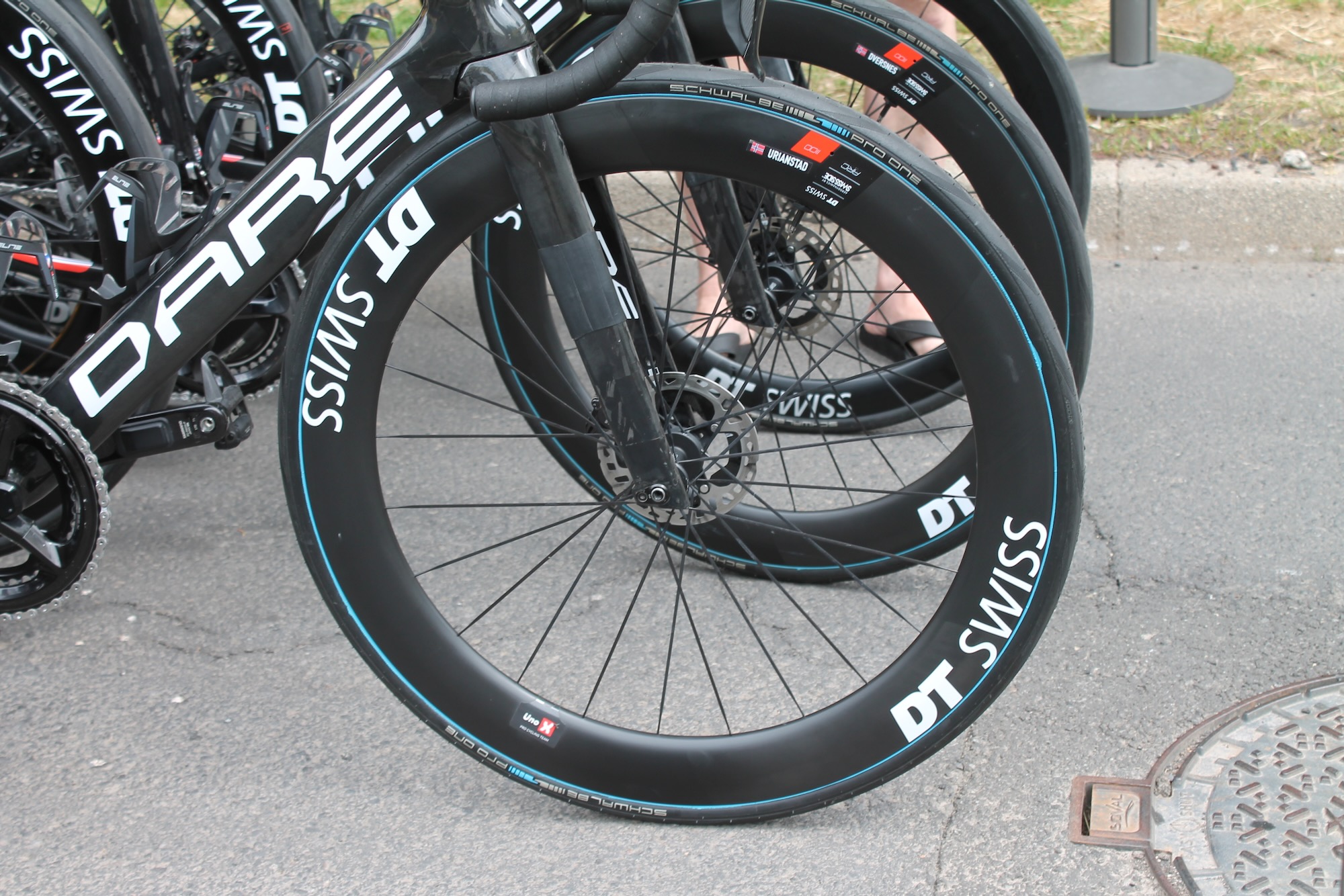2023 Dauphine Uno-X Schwalbe Pro One tubeless tyre – 1