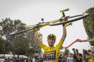 Jonas Vingegaard wins the 2023 Tour de France