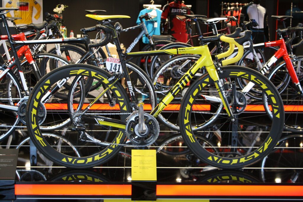 Cadel Evans Tour winning BMC Team Machine.jpg