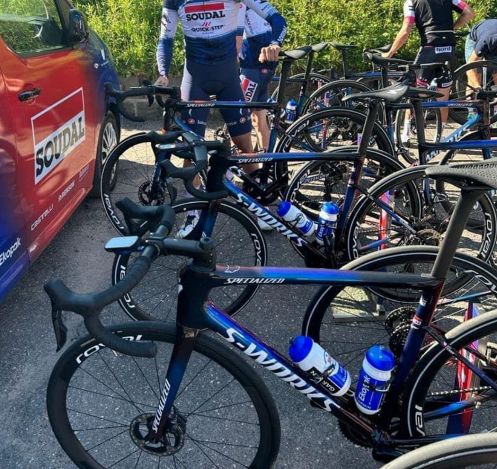 2023 Specialized spotted