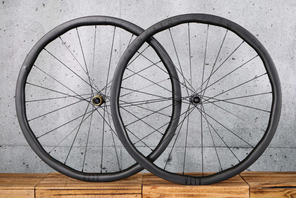 Princeton CarbonWorks Alta 3532 Tactic Hubs wheelset