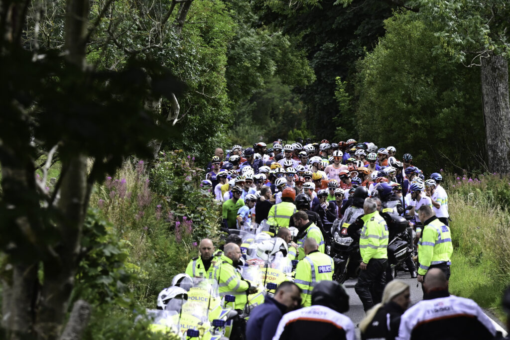 2023 world road race championships stopped following protest (Pauline Ballet/SWpix.com)