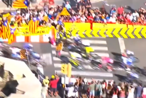 Vuelta crash
