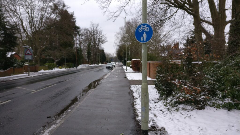 Shared use path sign