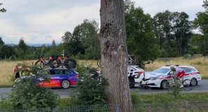 Tour of Poland team car pile-up (Tygodnik NIE)